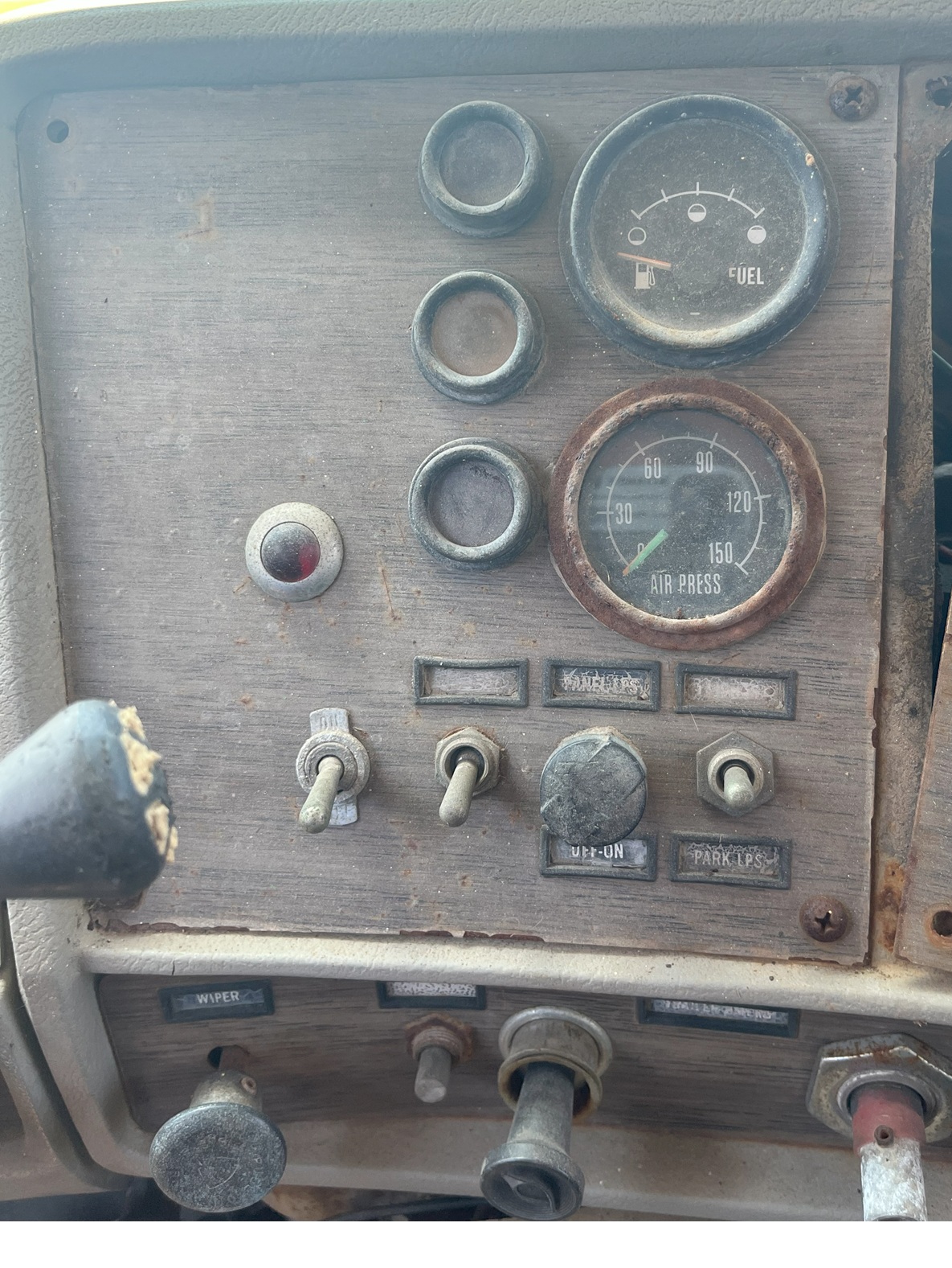 1975 MACK DM686S - Image 20